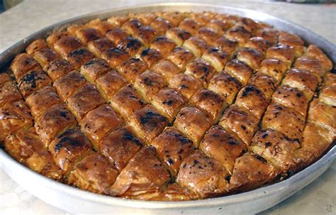 Rüyada Baklava Yemek Rüya Tabirleri.com