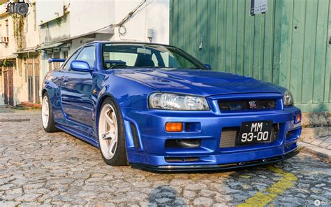 nissan skyline