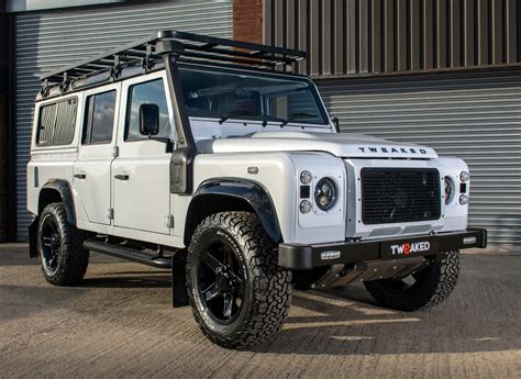 land rover defender 110