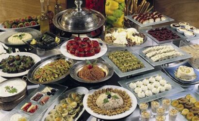 en yakın meşhur yemek yerleri